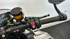 (23MY) BMW M1000 R